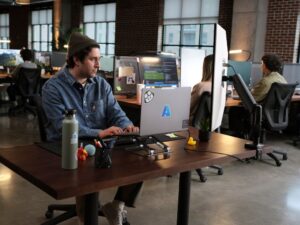 CLO25b Developer Office 2 image