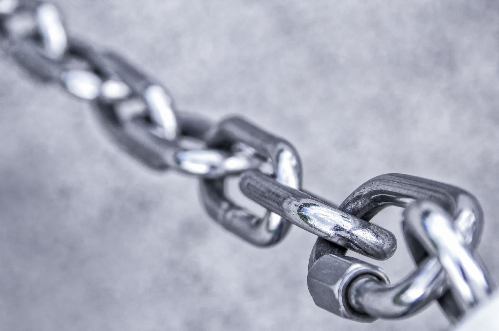 Using Blockchain To Securely Transfer And Verify Files